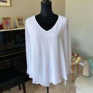 NWT white blouse - layered look and beautiful!